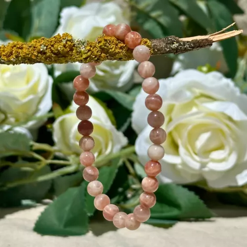 Bracelet pierre de soleil 6 mm sur une branche