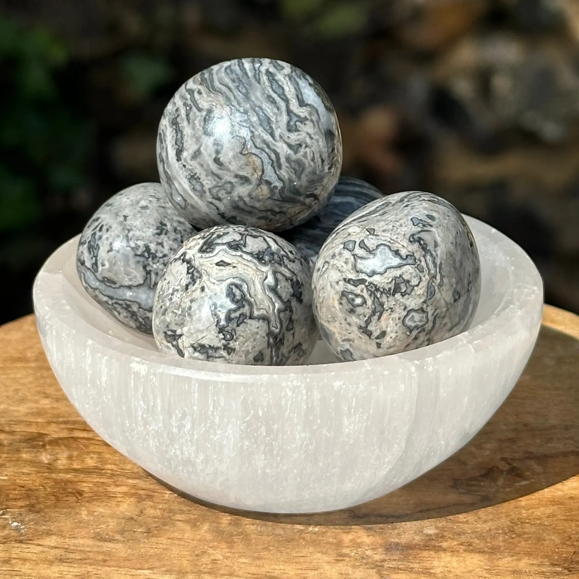 Agate crazy lace dans un bol