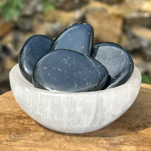 Tourmaline dans un bol