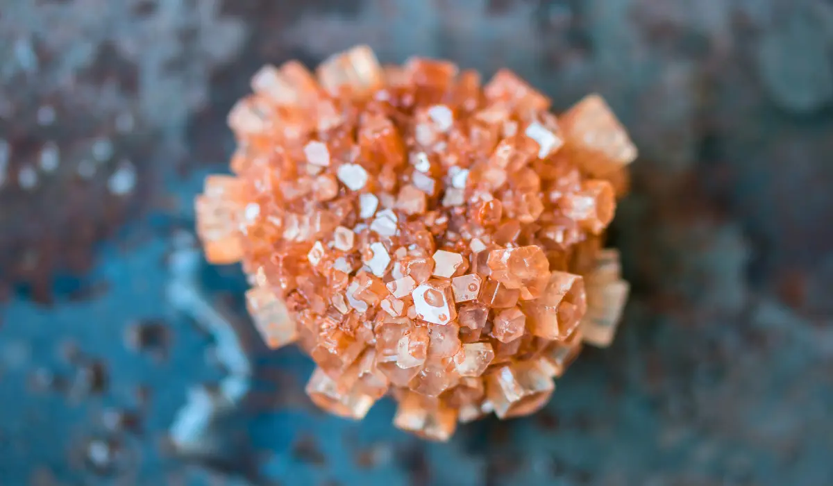 Une aragonite en gros plan