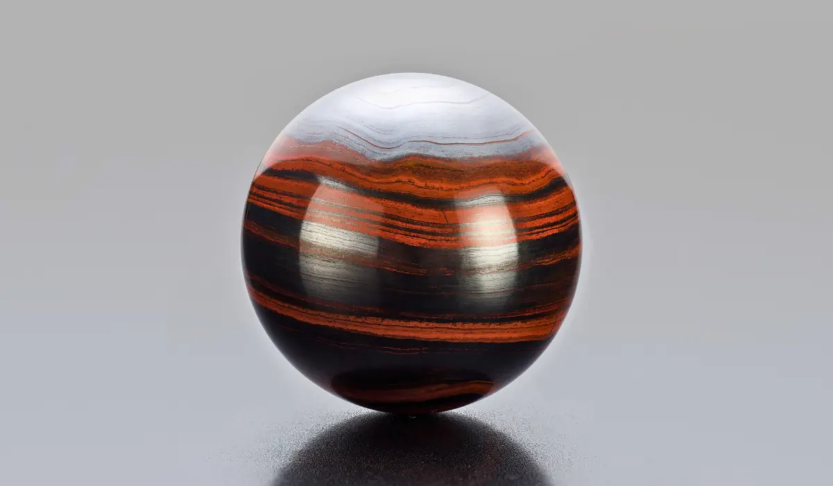 Une sphère en oeil de fer