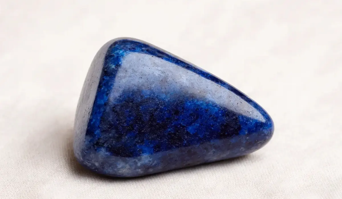 dumortiérite polie