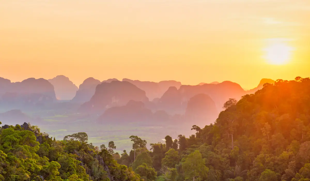 paysage d'asie du sud est incitant à l'harmonie