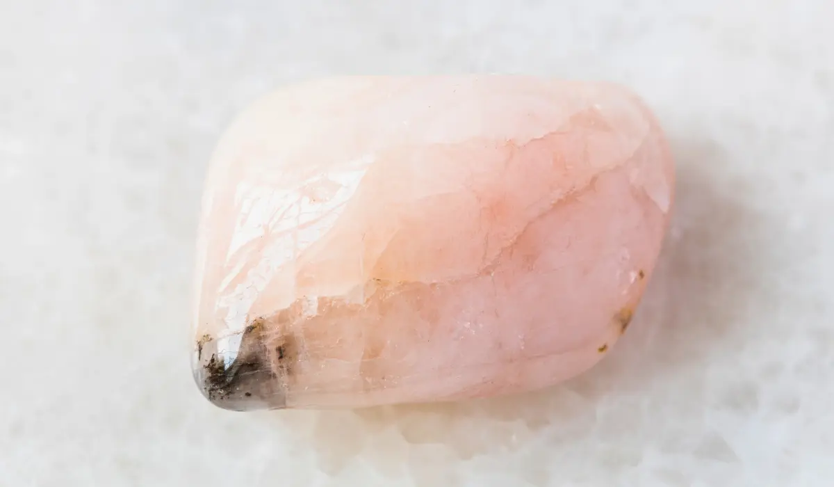 Morganite pierre polie