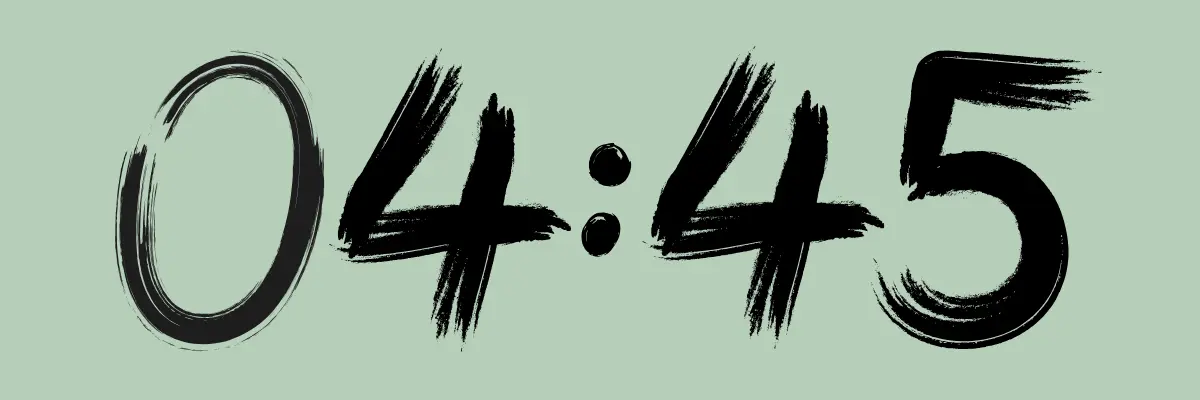 04h45