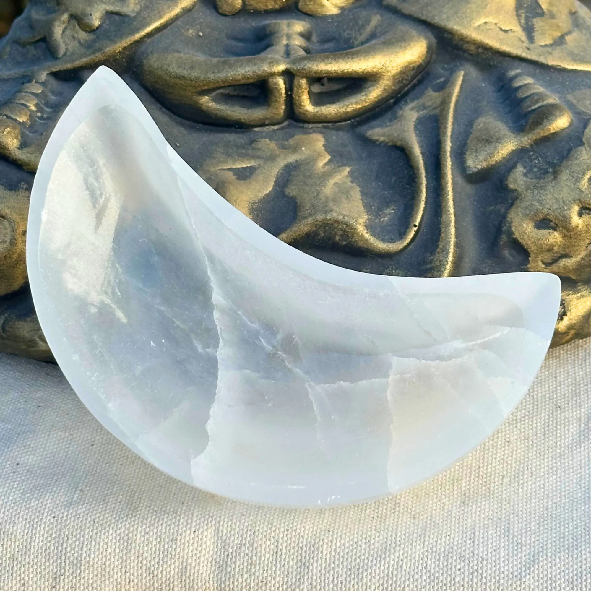Bol sélénite lune côté face