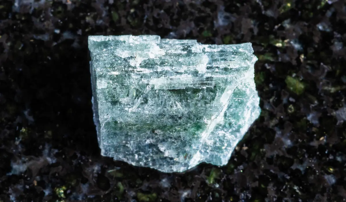 Indicolite brute