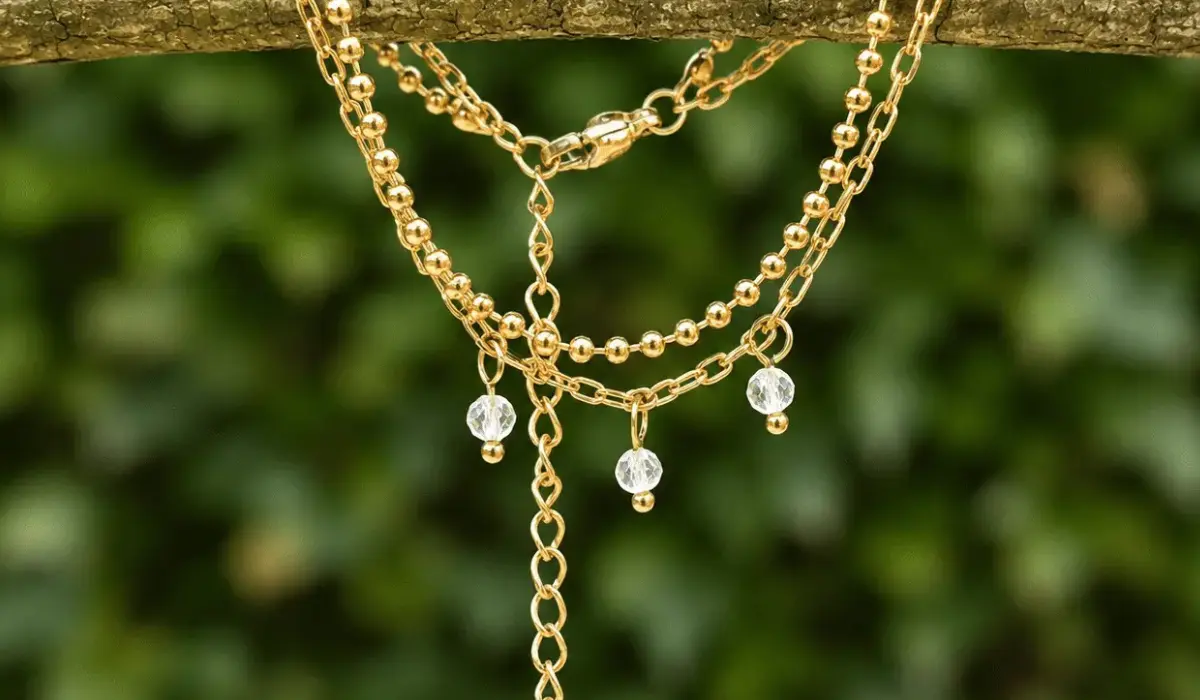 un collier créateur en pierre à offrir
